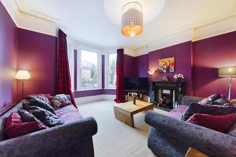 70 Birdhurst Road, South Croydon, CR2 7EB