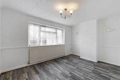 35 Parkway, New Addington, Croydon, CR0 0JA