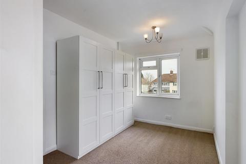 35 Parkway, New Addington, Croydon, CR0 0JA