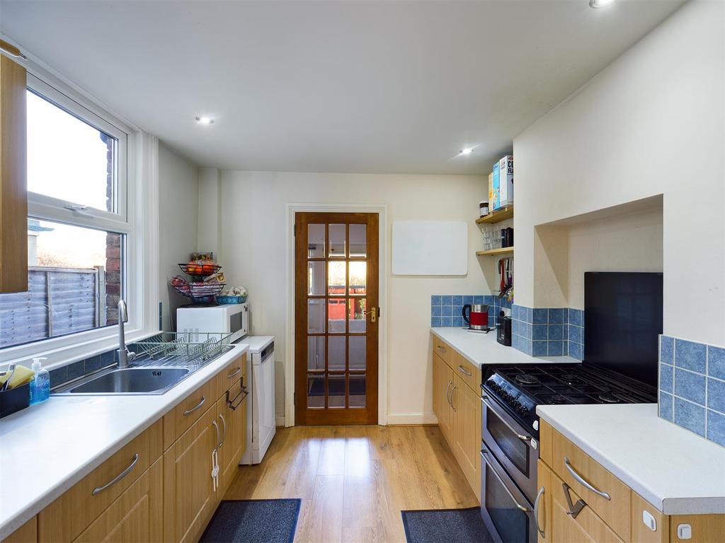 Dalmally Road, Croydon 2 bed terraced house for sale £425,000