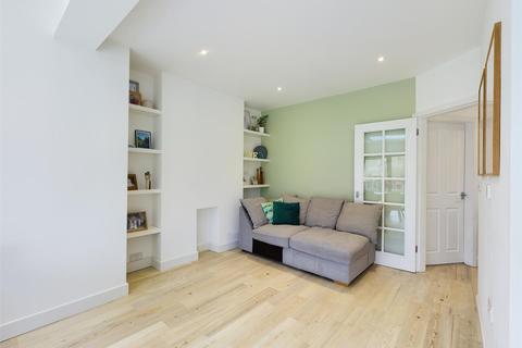 9 Tandridge Gardens, South Croydon, CR2 9HW