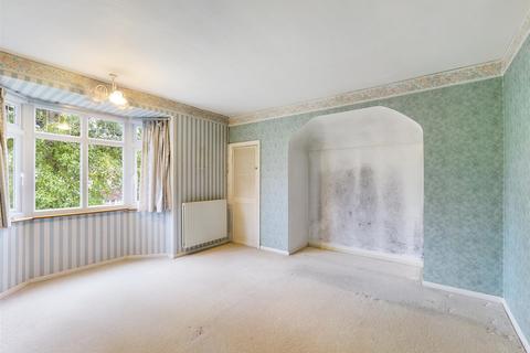 9 Farm Fields, South Croydon, CR2 0HQ