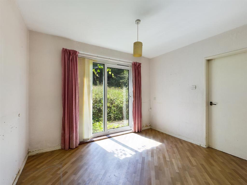 Lower Barn Road, Purley 3 bed detached house £500,000