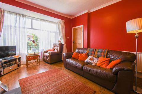 12 Beech Grove, Darwen, BB3 0AP