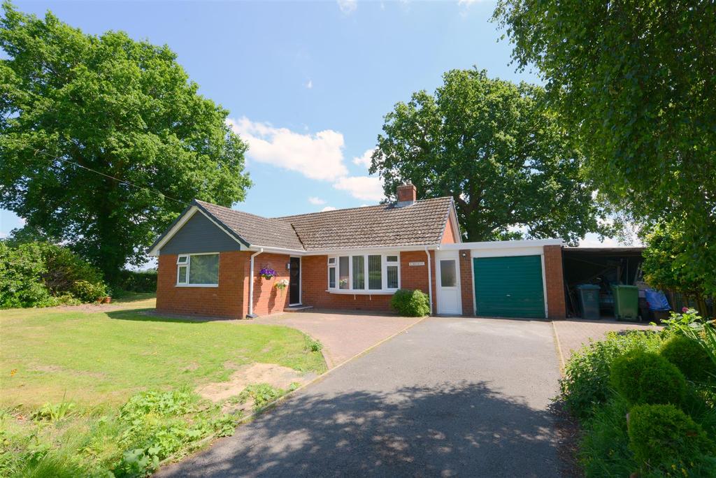 Dobell Lane, Bomere Heath, Shrewsbury 3 bed detached bungalow £425,000
