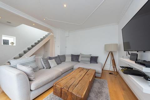 12 Cherry Tree Green, South Croydon, CR2 9BL