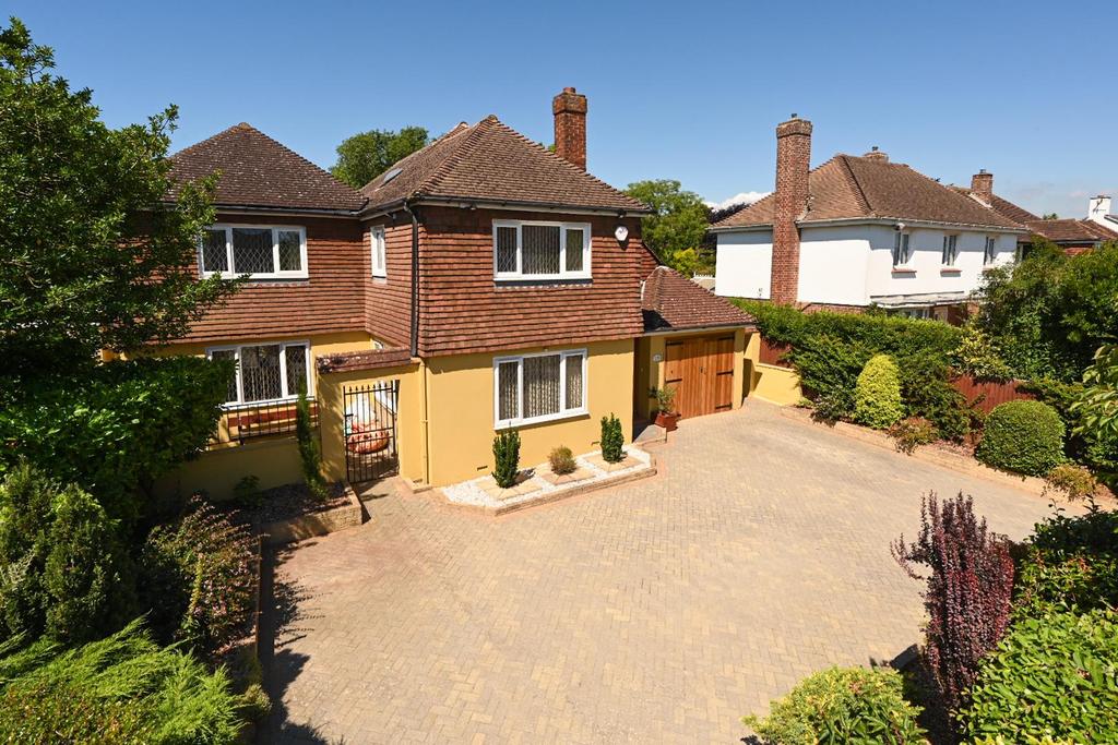 The Green, St Leonardsonsea 5 bed detached house for sale £900,000