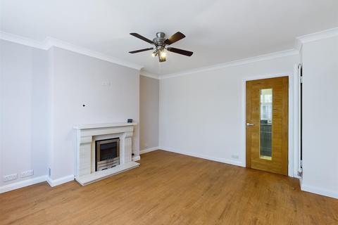 36 Parkway, New Addington, Croydon, CR0 0LA