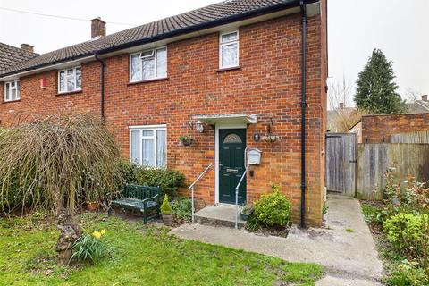 107 Arnhem Drive, New Addington, Croydon, CR0 0EF