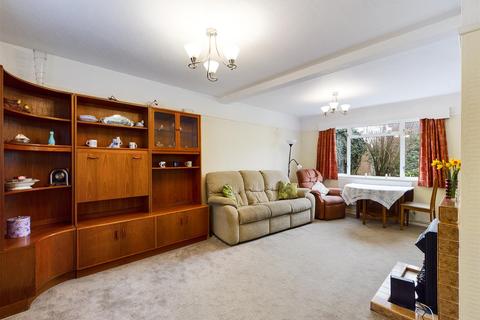 107 Arnhem Drive, New Addington, Croydon, CR0 0EF