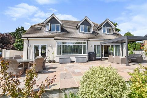 Jesern Beech Hill Road, Swanland, North Ferriby, HU14 3QY