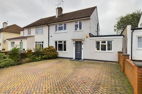 31 North Downs Road, New Addington, Croydon, CR0 0LE