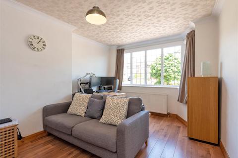 16 Homer Road, Sutton Coldfield, B75 6QN