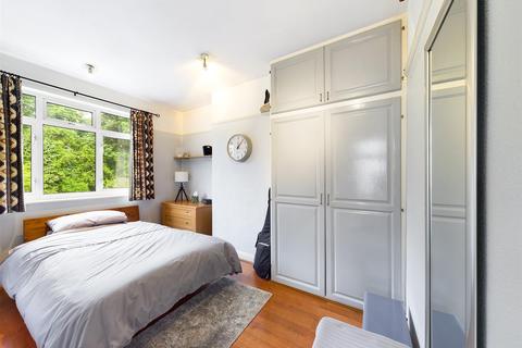 64 Crossways, South Croydon, CR2 8JN