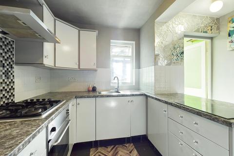 11 Addington Road, Croydon, CR0 3LW