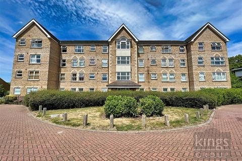 54 Cobham Close, Enfield, EN1 3SU