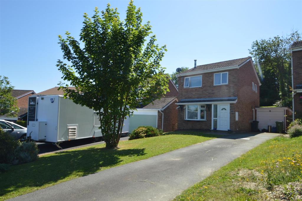 64 Severn Way, Cressage, Shrewsbury... 3 bed detached house £275,000
