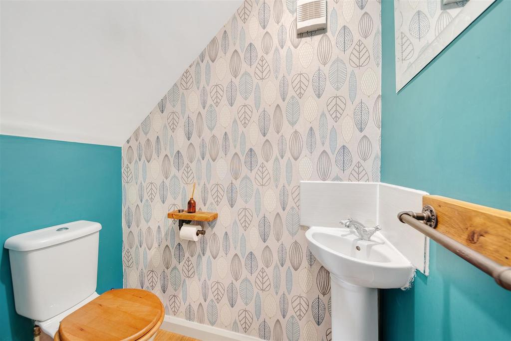 Guest cloakroom