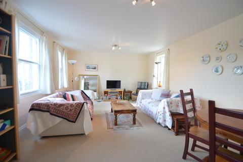 3 bedroom flat for sale - Flat 2, Manchester House, Churchway, Church Stretton, SY6 6DJ