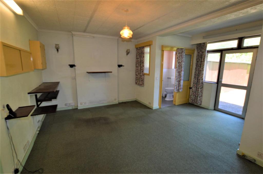 Frankland Road, Croxley Green, Rickmansworth 2 bed semidetached house