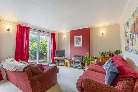 53 Devonshire Avenue, Long Eaton, Nottingham, NG10 2EP