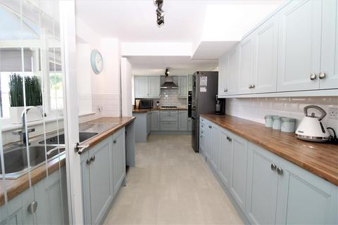 11 Bracken Close, Dinnington, Newcastle Upon Tyne, NE13 7LY
