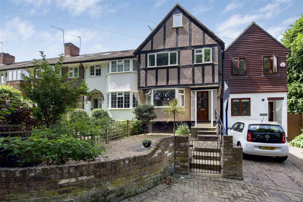 Mill Road, Twickenham 4 bed terraced house £725,000