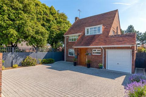 4 bedroom detached house for sale - The Boulevard, Worthing