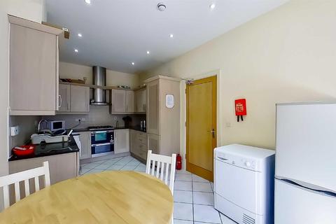 24 Cavan Way, Broughton, Milton Keynes, MK10 9LY