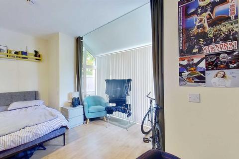 24 Cavan Way, Broughton, Milton Keynes, MK10 9LY