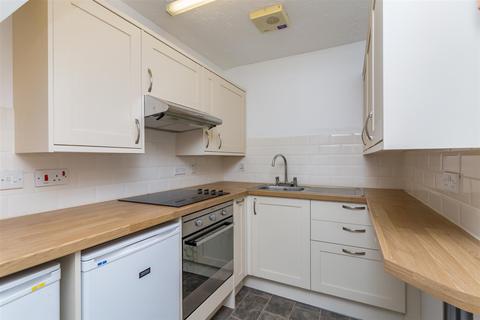 2 bedroom retirement property for sale - St Thomas Court, Cliffe High Street, Lewes