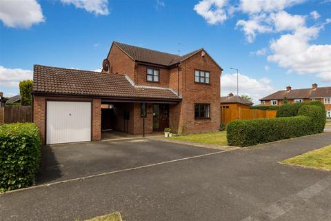 2 Pinehurst, Cubbington, Leamington Spa, CV32 7XA