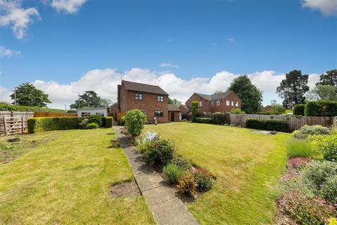 2 Pinehurst, Cubbington, Leamington Spa, CV32 7XA