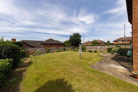 2 Pinehurst, Cubbington, Leamington Spa, CV32 7XA