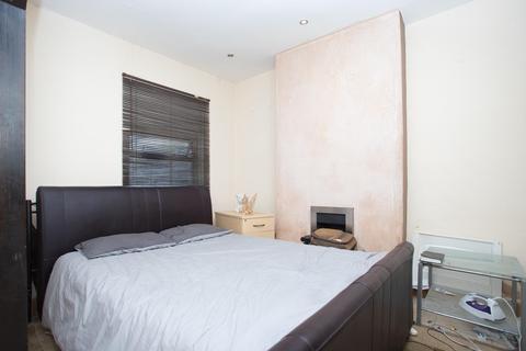 63 East Cliff, Folkestone, CT19 6BX