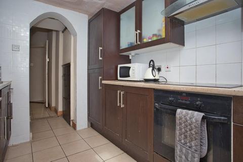 63 East Cliff, Folkestone, CT19 6BX