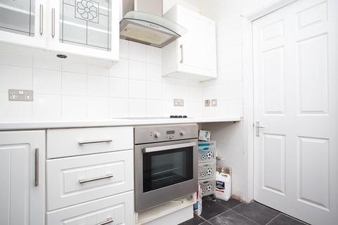 63 East Cliff, Folkestone, CT19 6BX