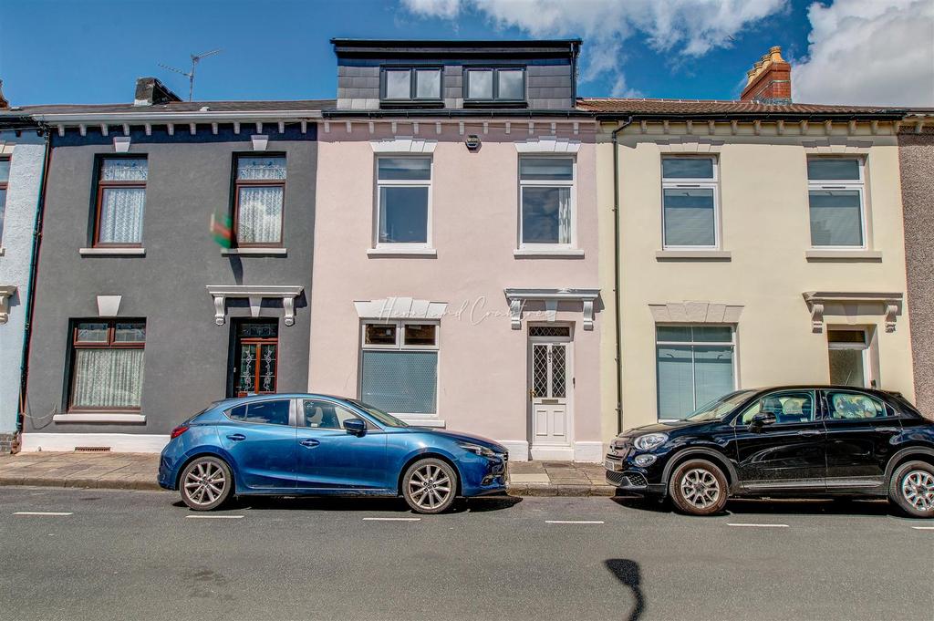 Mark Street, Cardiff 3 bed terraced house £350,000