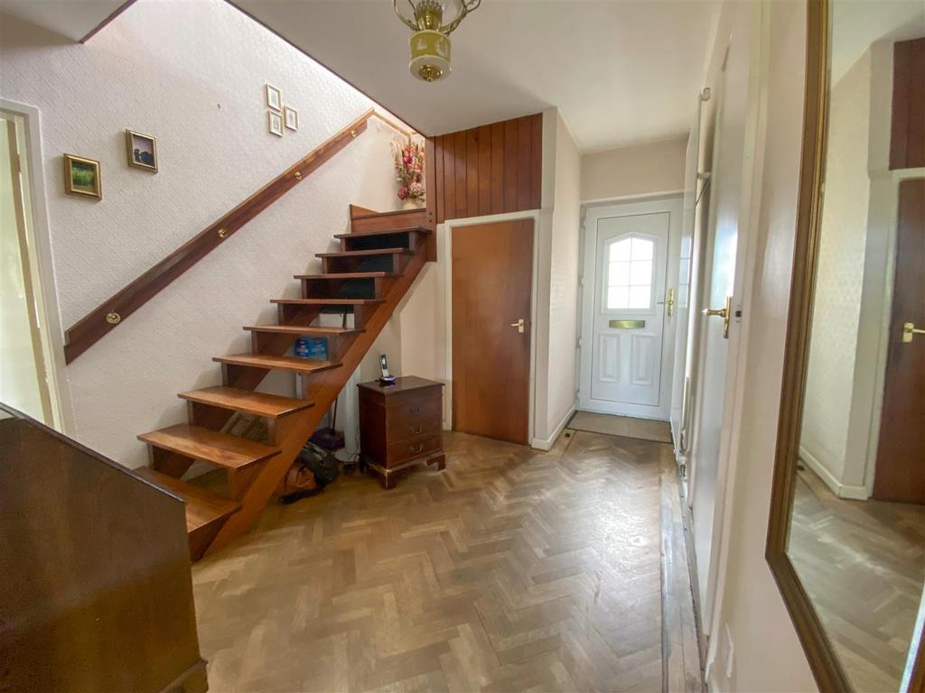 Hall.jpg