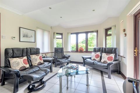 Thornebrook Cadhay Lane, Ottery St Mary, EX11 1QZ