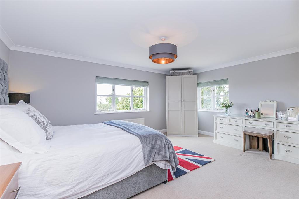 Master Bedroom 3.jpg