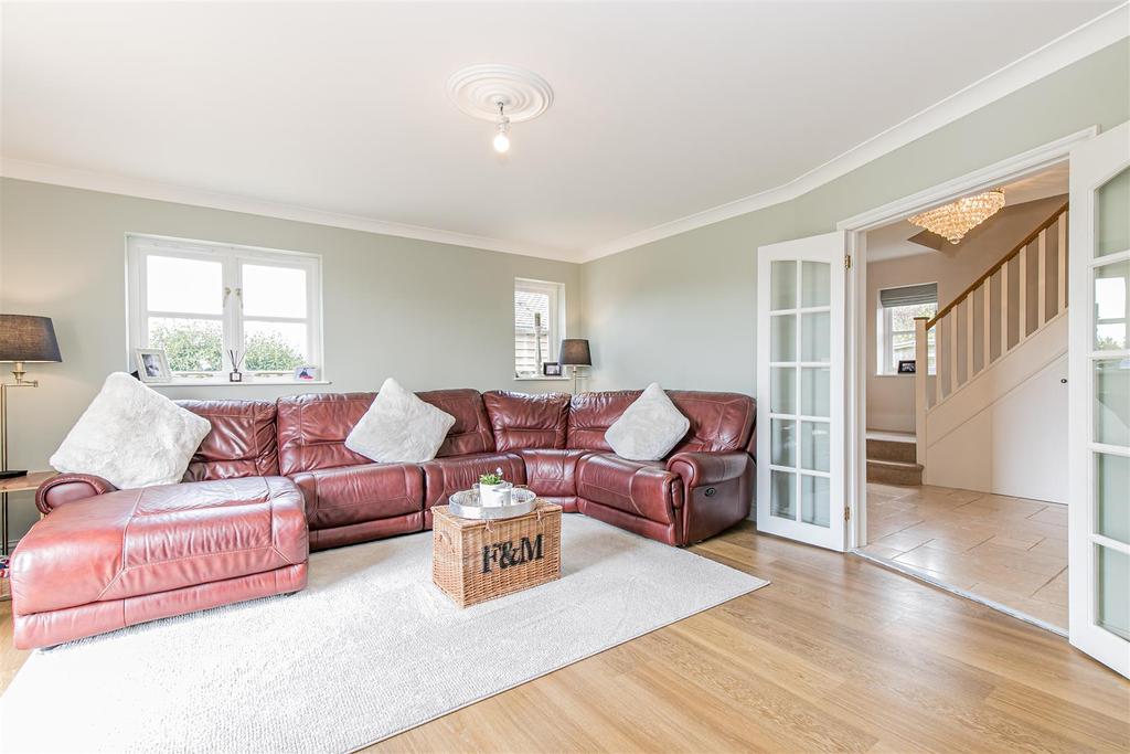 Sitting Room 3.jpg