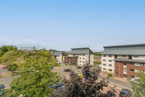 2 bedroom flat for sale - Morris Court, Perth