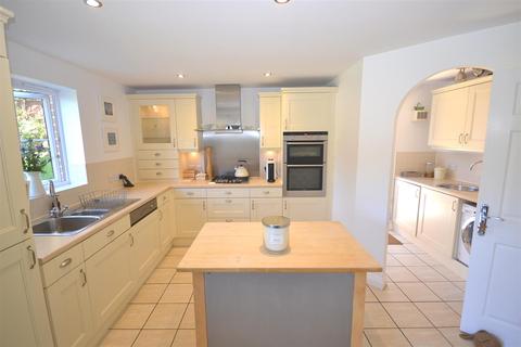 17 Birch Way, Charlton Down, Dorchester, DT2 9XX