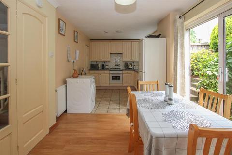 36 Pennyfields, Warley, Brentwood, CM14 5JP