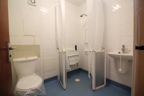 1 bedroom flat for sale - Cairo Road, London