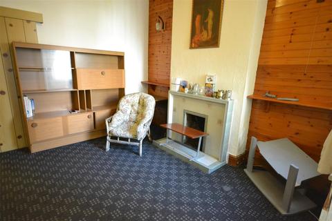 63 Richmond Road, Leicester, LE2 8BB