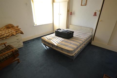 63 Richmond Road, Leicester, LE2 8BB