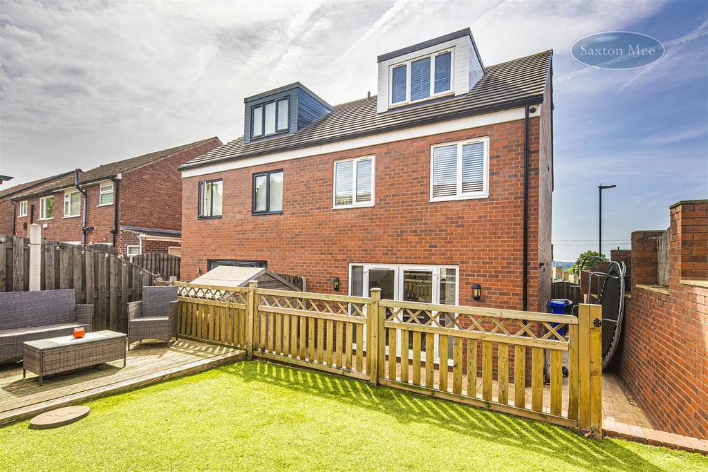 Fox Hill Close, Fox Hill, S6 1FS 4 bed semidetached house £250,000