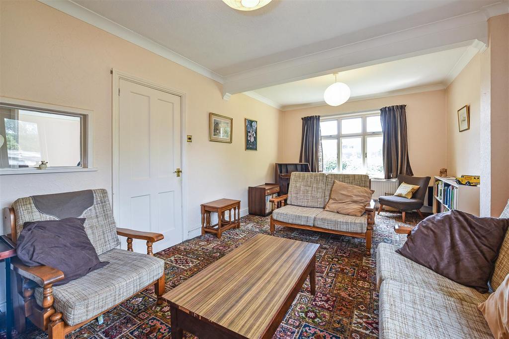 Micheldever Road, Whitchurch 3 bed detached bungalow £480,000